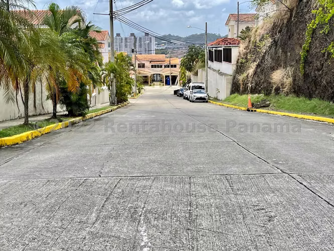 Venta De Casa En Altos De Panama KC