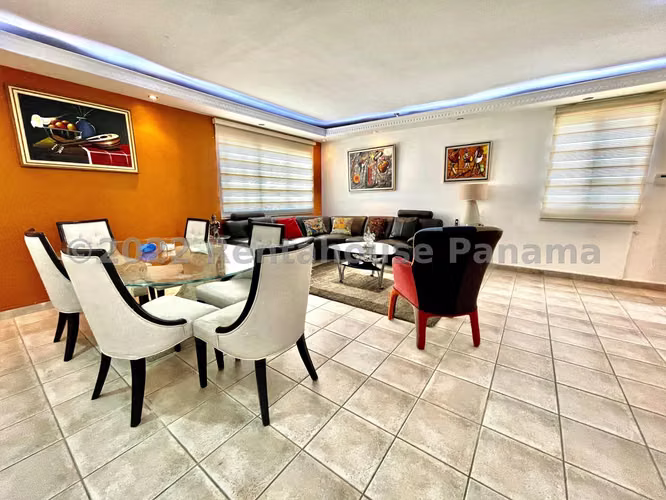 Venta De Casa En Altos De Panama KC