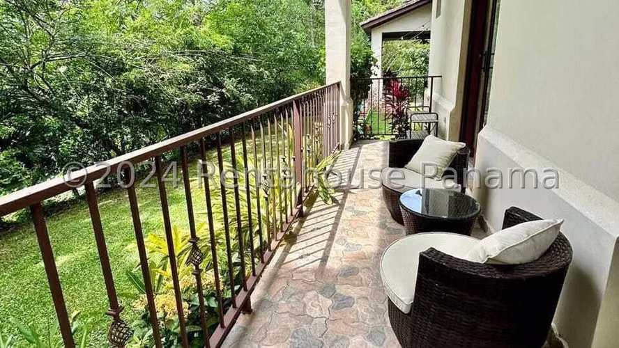 Venta De Casa En Penonomé KC