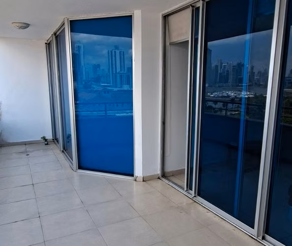 Venta de apartamento en PH Destiny, Ave Balboa