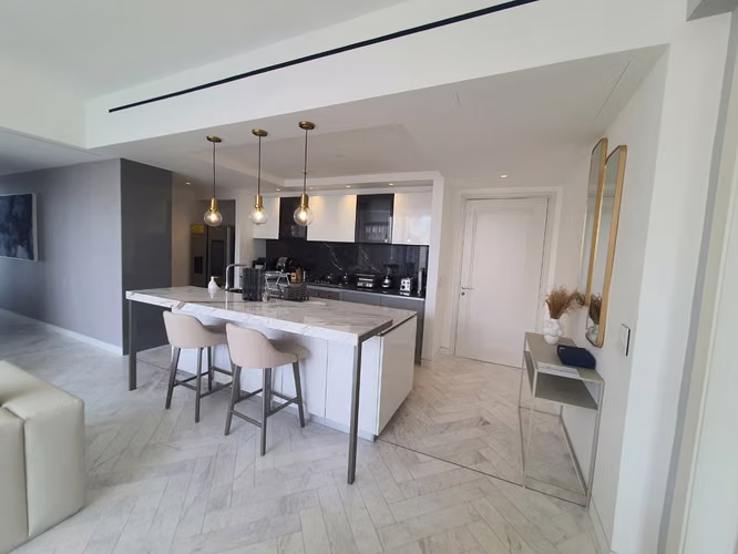 ALQUILER APARTAMENTO AMOBADO MARBELLA 162M2 AMBLADO WANDERS JP
