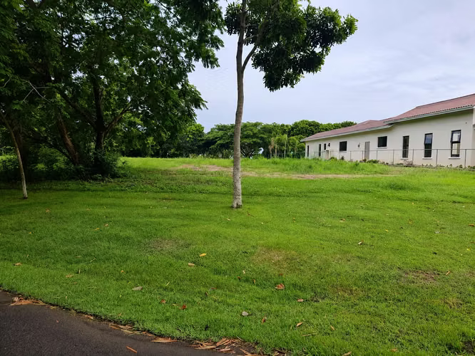 Venta de Terreno en Buenaventura, Fairways, 2,085m²