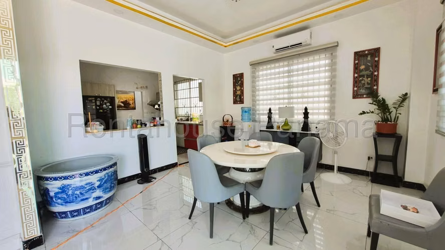 Venta De Casa En Altos De Panama KC