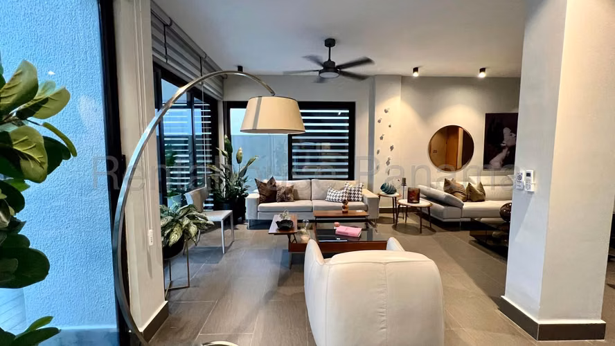 Venta De Casa En Altos De Panama KC