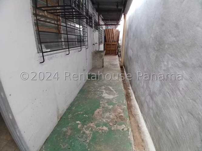 Venta De Edificio En Parque Lefevre KC