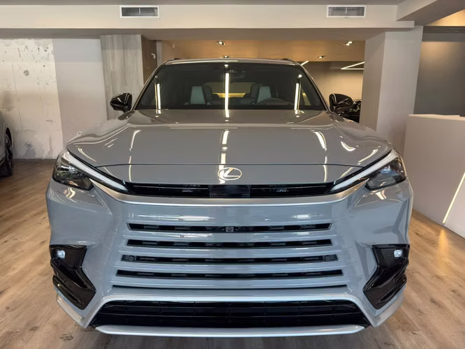2026 LEXUS TX500 F SPORT - Imagen 2