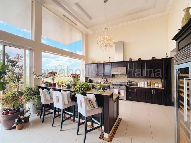Venta De Casa En Altos De Santa María KC
