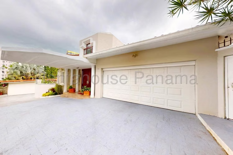 Venta De Casa En Dos Mares KC