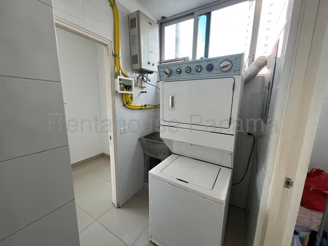 Se Vende Apartamento en El Cangrejo YDU