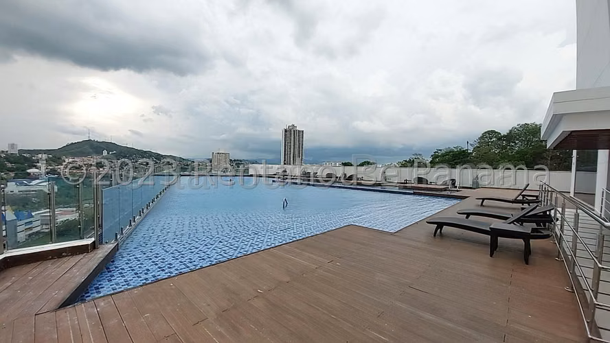 VENTA DE APARTAMENTO EN SKY POINT RICARDO J ALFARO HQ