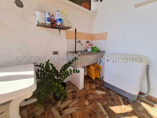 Se Vende Casa en San Carlos YDU