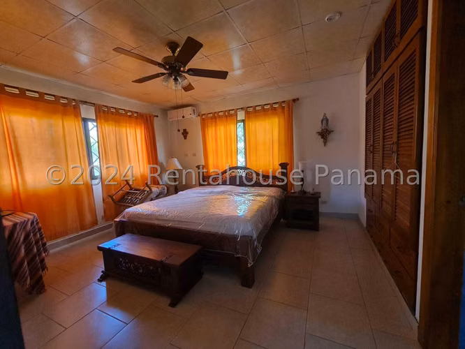 Se Vende Casa en San Carlos YDU