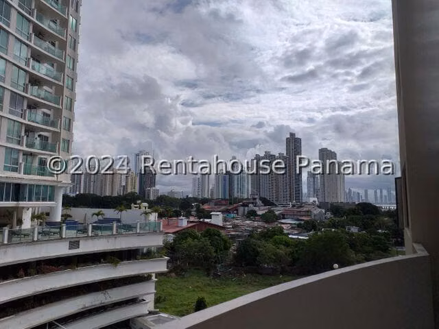 VENTA DE APARTAMENTO EN COURTYARD PUNTA PACIFICA HQ
