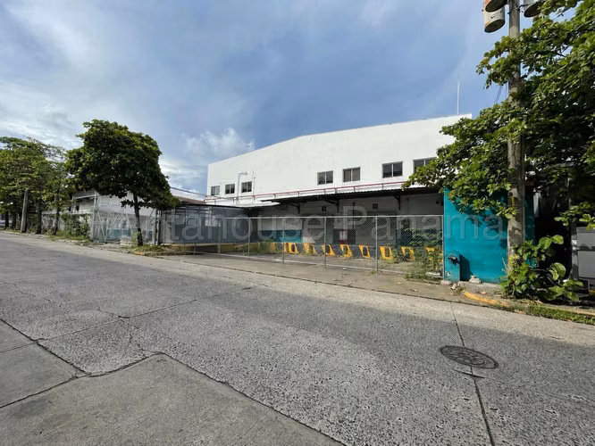 VENTA DE GALERA EN  JUAN DIAZ HQ