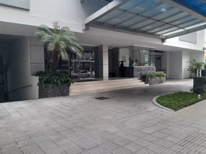 Marbella vendo hermoso apartamento c9n vista al mar - Imagen 19