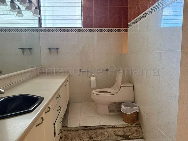 Vendo apartamento en Av. Balboa LF26-6158 Solo Cliente Directo