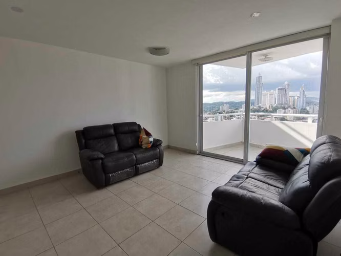 Apartment for sale in Edison Park Ph Elmare 5000 KC