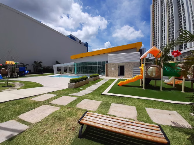 Venta de Apartamento en Condado del Rey Ph Kings Park KC