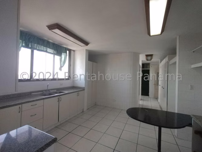 Alquiler de Apartamento en Betania Ph Beverly Hills KC