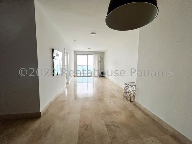 Alquiler de Apartamento en Avenida Balboa Ph Yoo and Arts KC