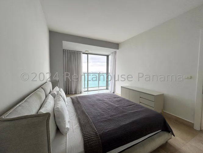 Alquiler de Apartamento en Avenida Balboa Ph Yoo and Arts KC