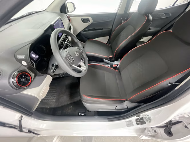 HYUNDAI GRAND I-10 - 2026 - HIX - Automarket - Imagen 5