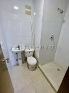Alquiler de Apartamento con 110m2 en Obarrio PH Park City 26-8756SR