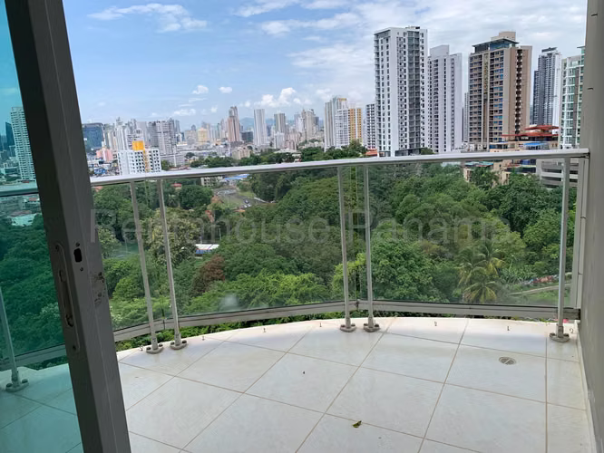 Alquiler de Apartamento en Carrasquilla Ph Hyde Park CCO