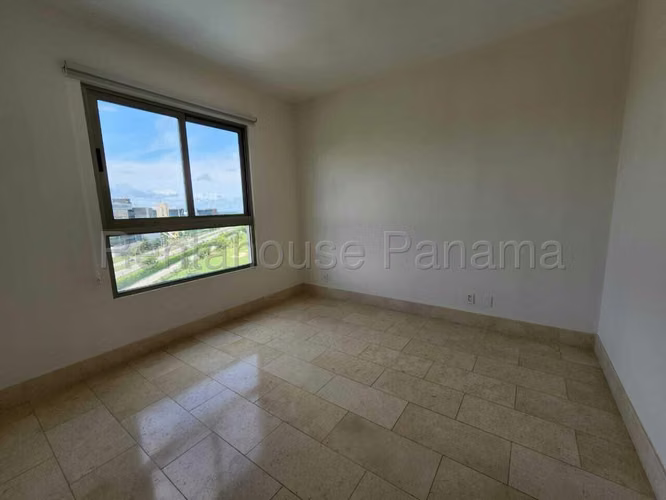 Alquiler de Apartamento en Santa Maria Ph Greenview CCO