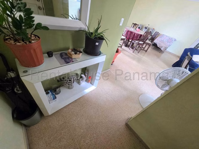 Apartamento en Venta en Marbella MPM 26-7052