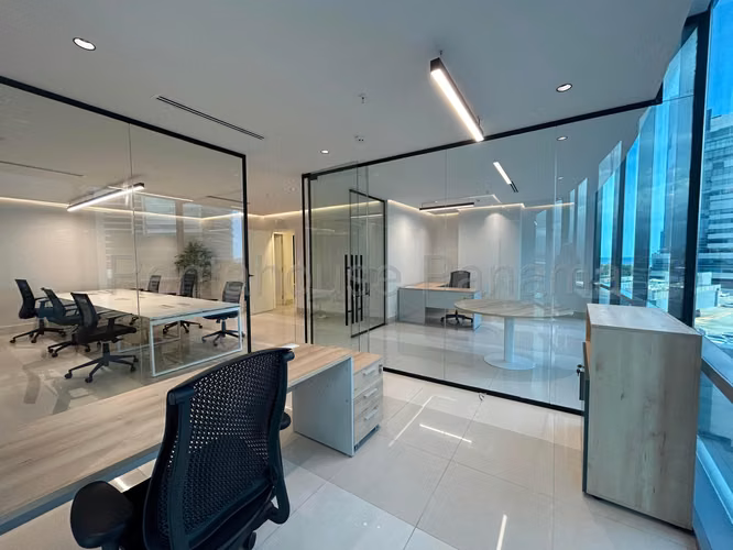 VENTA DE OFICINA EN COSTA DEL ESTE ESM