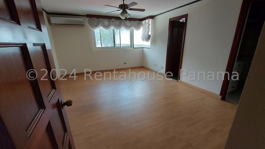 Venta de Apartamento en El Cangrejo Ph Aranjuez Solo Cliente Directo MC