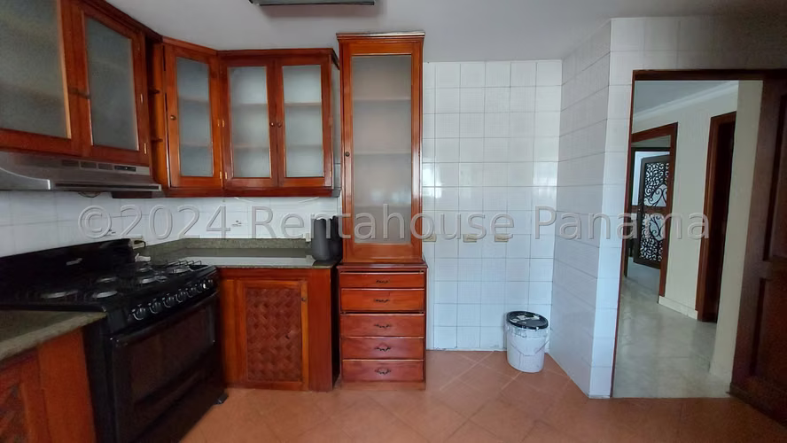 Venta de Apartamento en El Cangrejo Ph Aranjuez Solo Cliente Directo MC