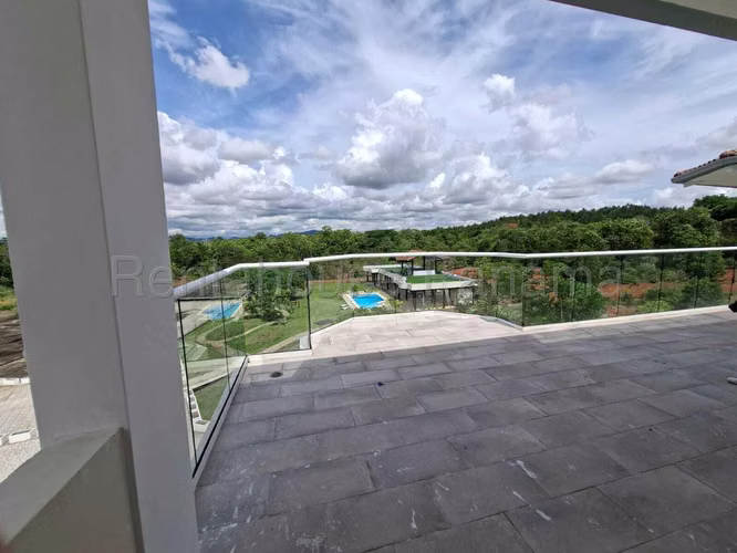 Venta de Apartamento en Panama Norte Ph Green Forest 210 Mts PD