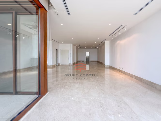 ALQUILER APARTAMENTO OCEAN REEF 350 MTS IMPECABLE
