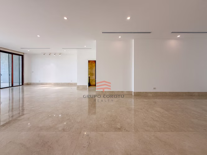 ALQUILER APARTAMENTO OCEAN REEF 350 MTS IMPECABLE