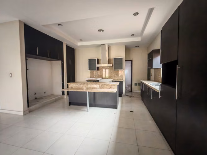 CASA EN VENTA SUNSET COAST COSTA SUR OPORTUNIDAD DE PLUSVALIA INSTANTANEA CP