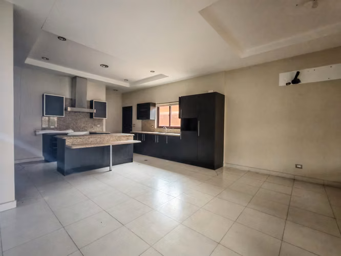 CASA EN VENTA SUNSET COAST COSTA SUR OPORTUNIDAD DE PLUSVALIA INSTANTANEA CP