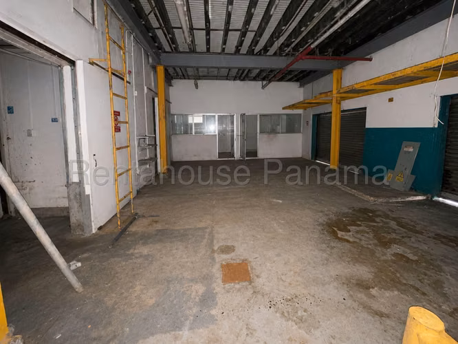 Venta de Galera en Juan Diaz Bodega NS