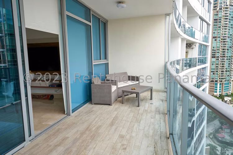 Venta de apartamento en Punta Pacifica AK