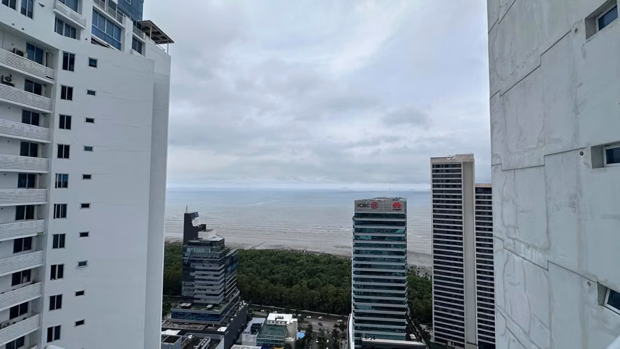 Vendo en Costa del Este hermoso apartamento - Imagen 12