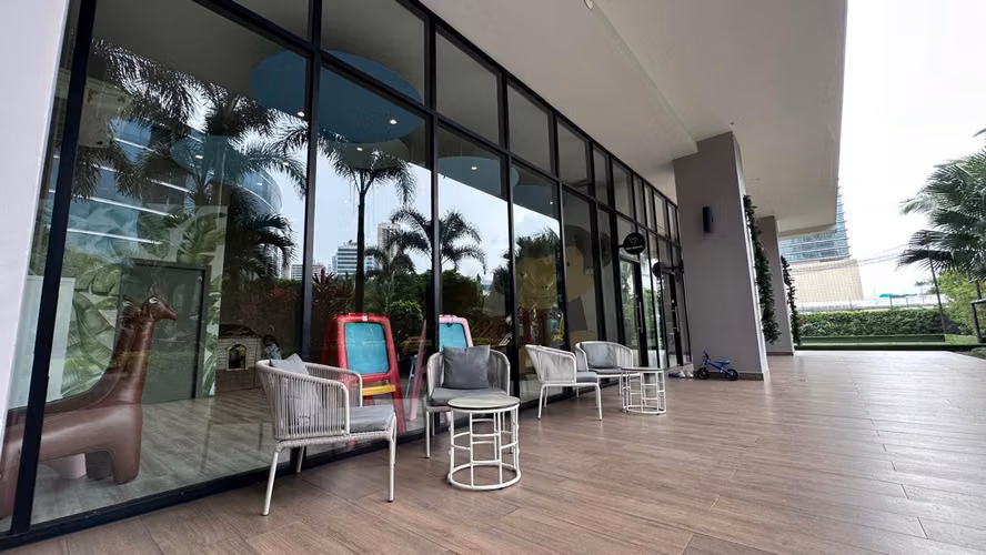 Vendo en Costa del Este hermoso apartamento - Imagen 9