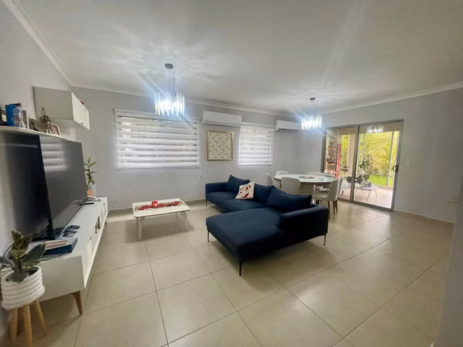 HERMOSA y ACOGEDORA CASA EN PH PALMIA - PANAMÁ PACIFICO