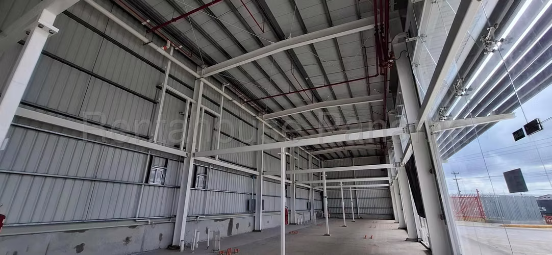 Local Comercial en Alquiler en Las Mañanitas JG