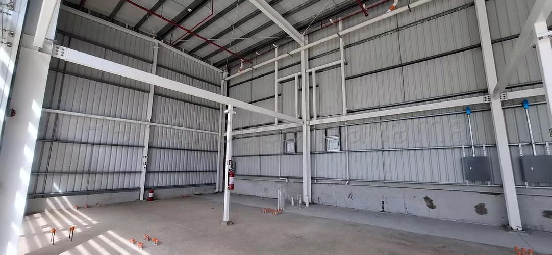 Local Comercial en Alquiler en Las Mañanitas JG