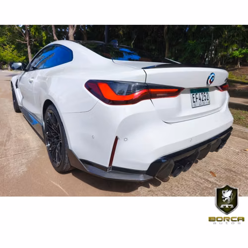 BMW M4 COMPETITION 2023