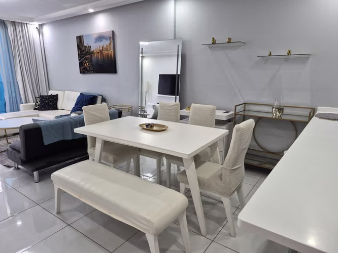 APARTAMENTO EN VENTA FRENTE AL MAR