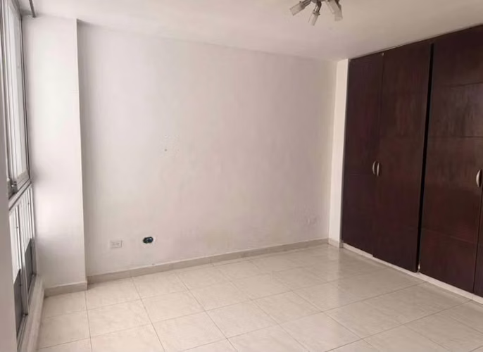CONDADO DEL REY / MCGREGOR POINT / 3 RECÁMARAS / PISCINA - Imagen 6