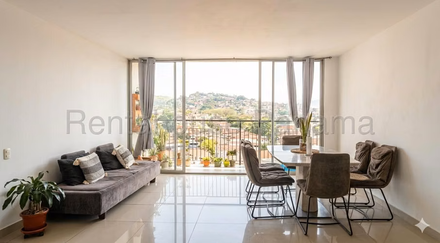 Se Vende Apartamento en Ricardo J Alfaro LA26-6890