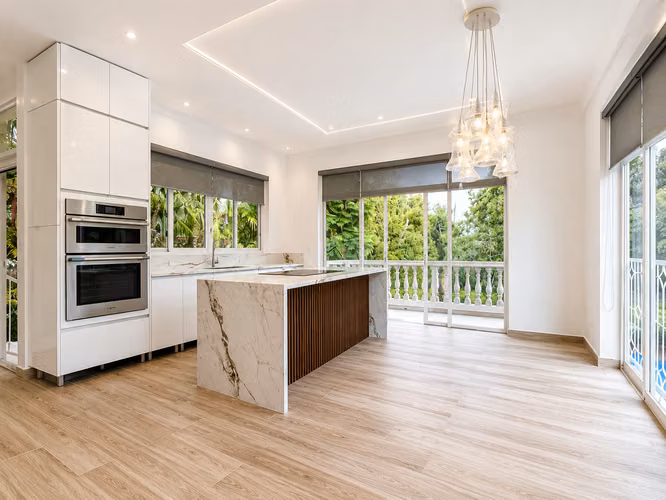 Exclusiva Residencia en Altos del Golf | Piscina, Jardines y 2,513 m²